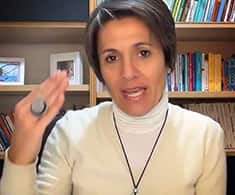 Affidati ad Arianna Arui per consulenze e corsi che ti guideranno verso uno stile di vita più equilibrato e sano, basato sulla macrobiotica e sulle tecniche energetiche.